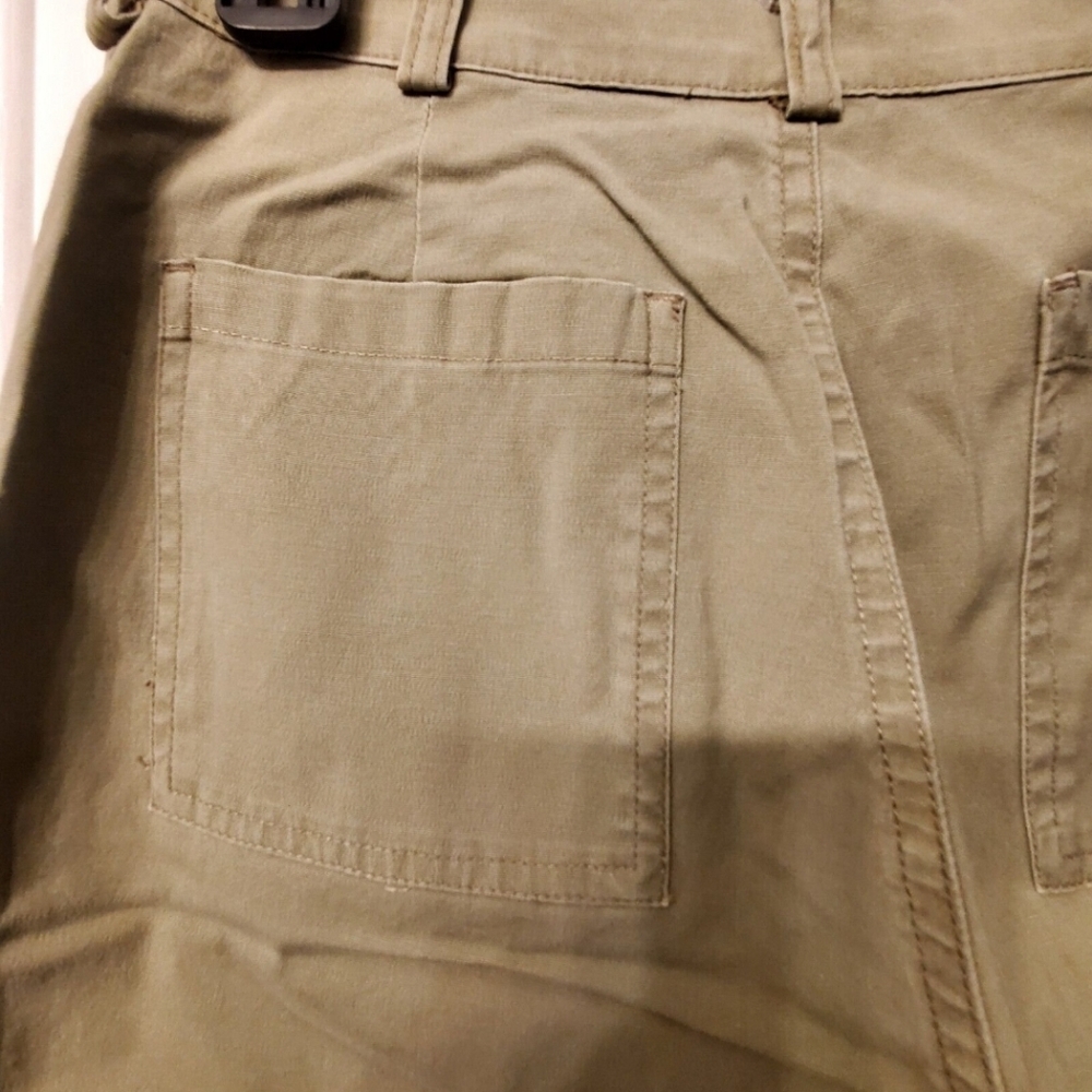 Gloria Vanderbilt Women's Olive Green Capri Pants EUC Size 8 - Picture 4 of 10